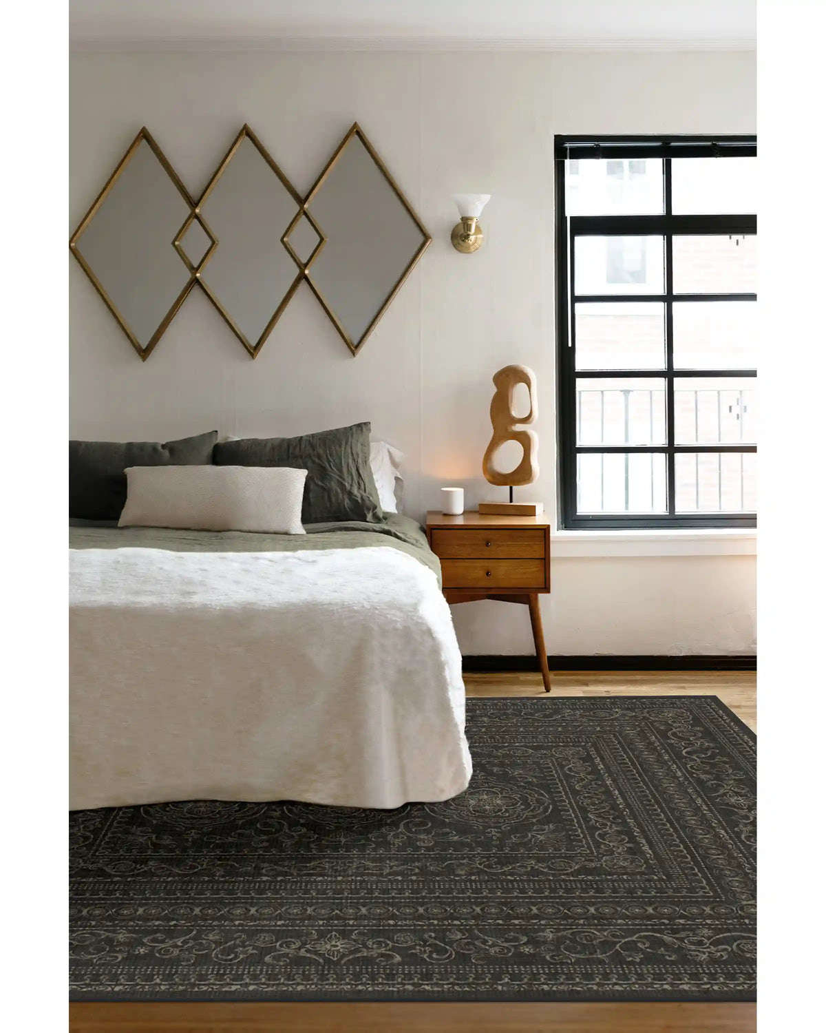 Gisele Soft Black Rug