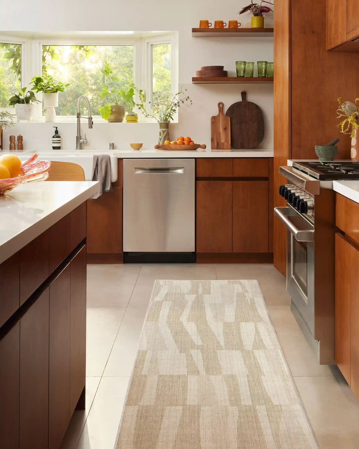 Enzo Beige & Ivory Rug