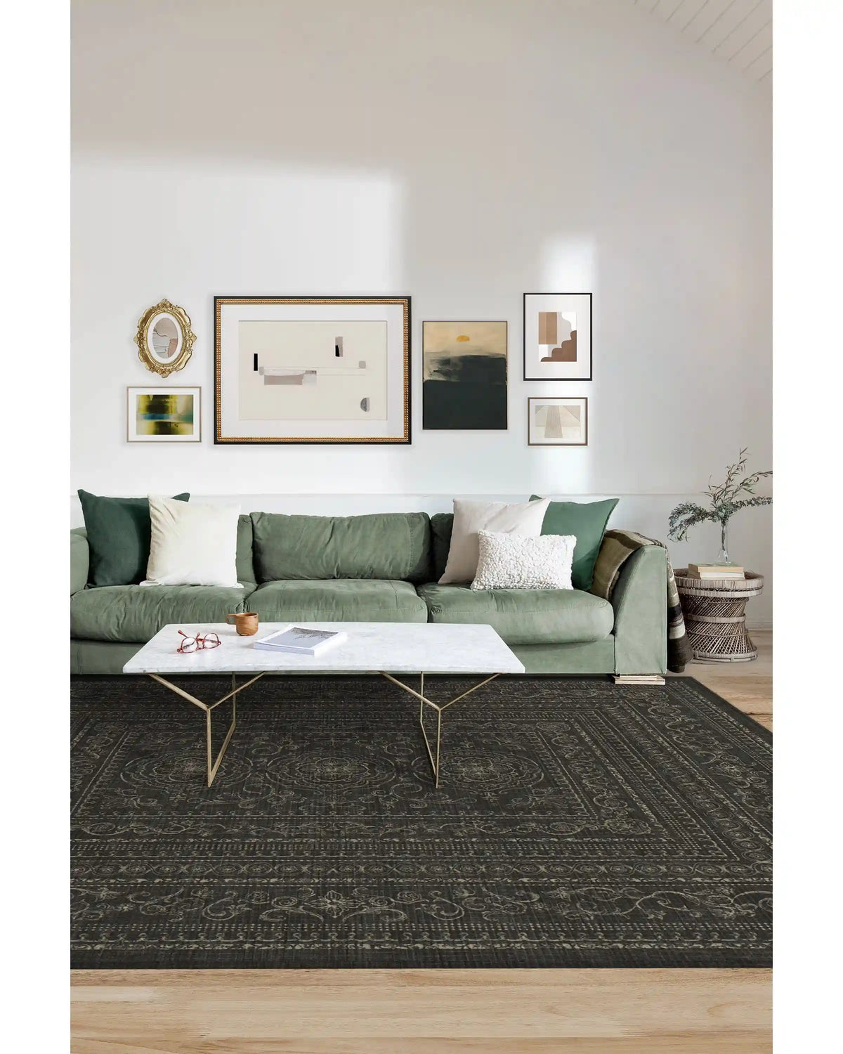 Gisele Soft Black Rug