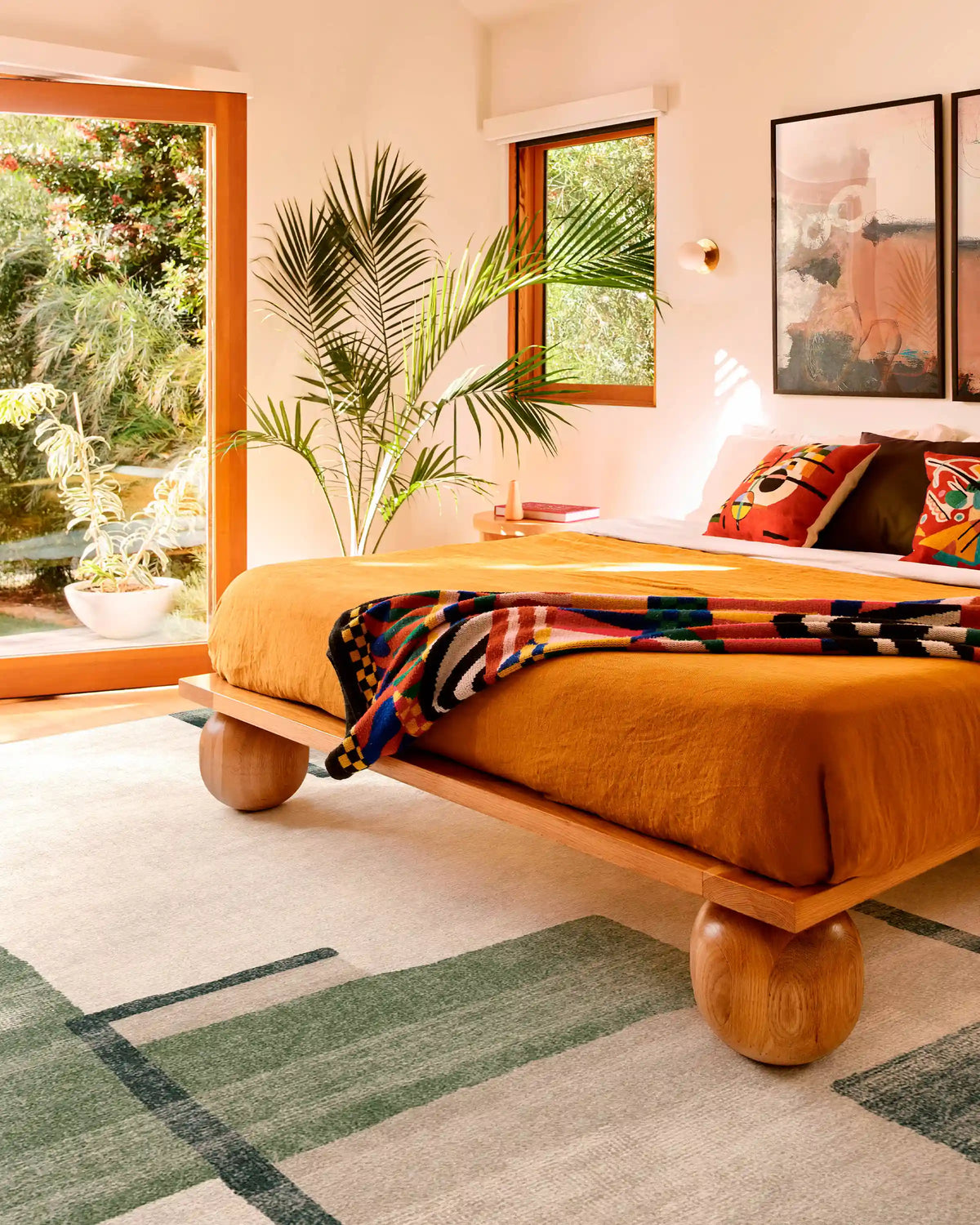 Haylan Ivory & Green Rug