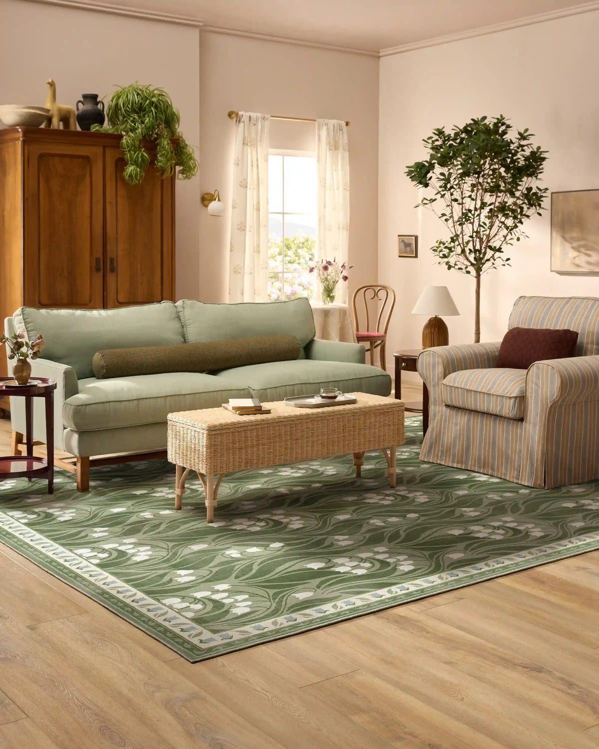 Lila Green & Ivory Rug